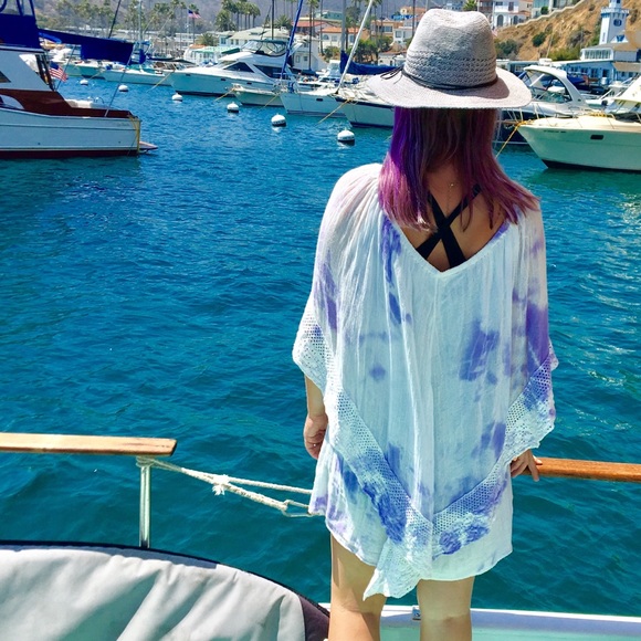 Meet your Posher, Cami - Picture 2 of 2